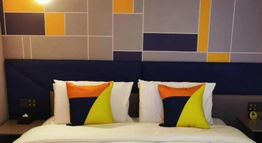 Bed in 7 Days Inn Nanjing Xinjiekou Changfu Street Metro Station