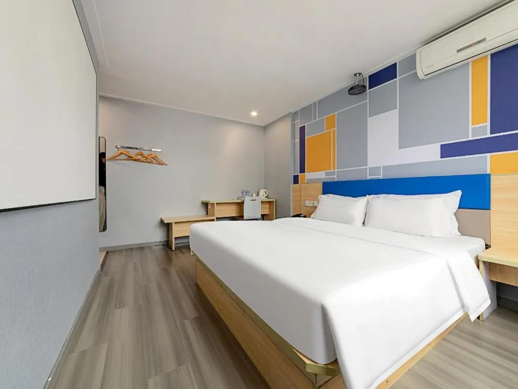 Bed in 7 Days Inn Wuhan Huaqiaocheng Happy Valley