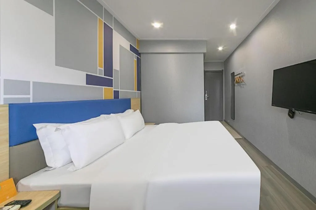 Bed in 7 Days Inn Wuhan Huaqiaocheng Happy Valley