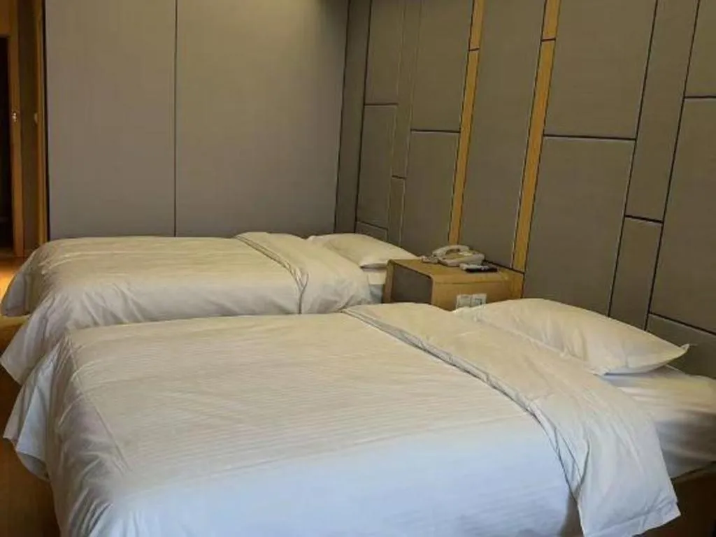 Bed in Greentree Inn Shanghai Middle Xinfu Road Huazhi Road Business Hotel