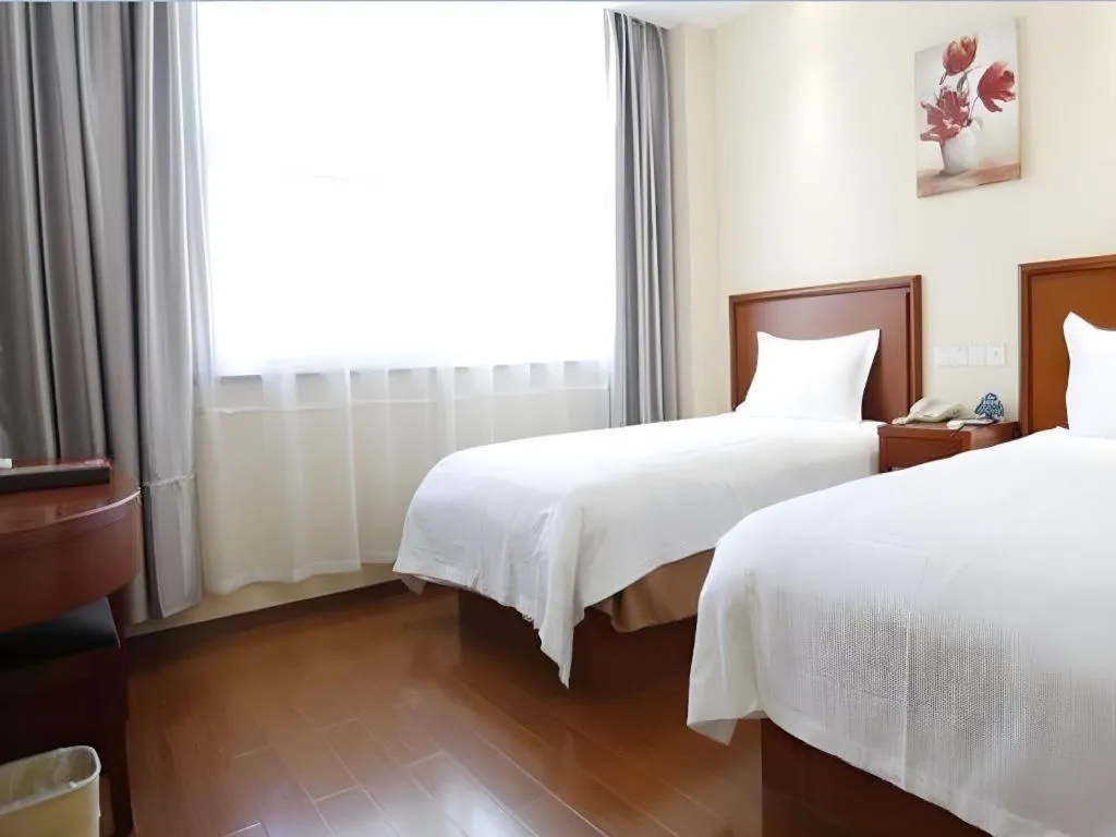 Bed in GreenTree Inn Xuzhou High Speed Railway Zhangqian Square Business Hotel
