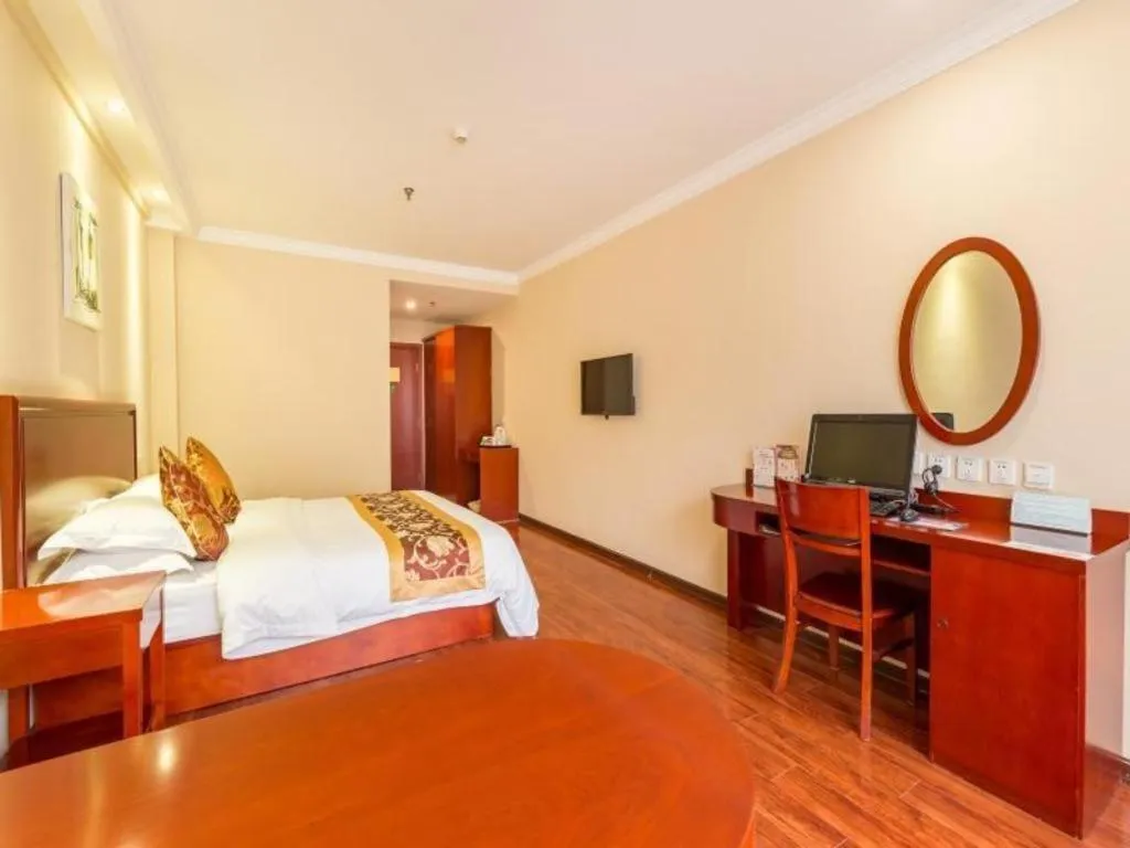 Bed in GreenTree Inn Xuzhou High Speed Railway Zhangqian Square Business Hotel