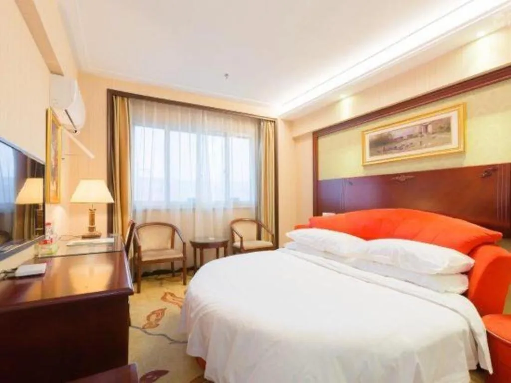 Bed in Vienna Hotel Yangzhou Yangzhou Slender West Lake Wenchangge