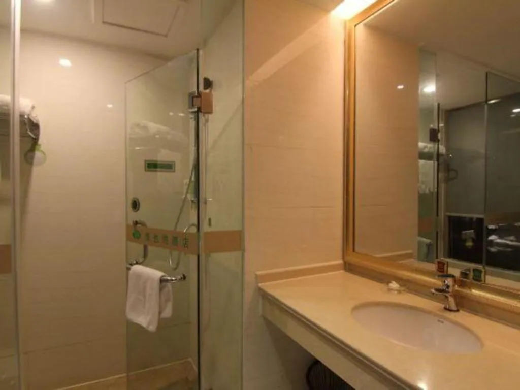 Vienna Hotel Yangzhou Yangzhou Slender West Lake Wenchangge