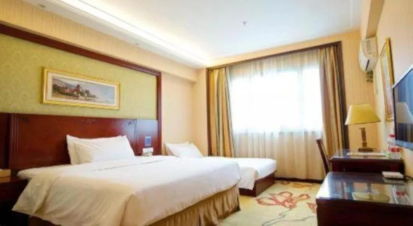 Bed in Vienna Hotel Yangzhou Yangzhou Slender West Lake Wenchangge
