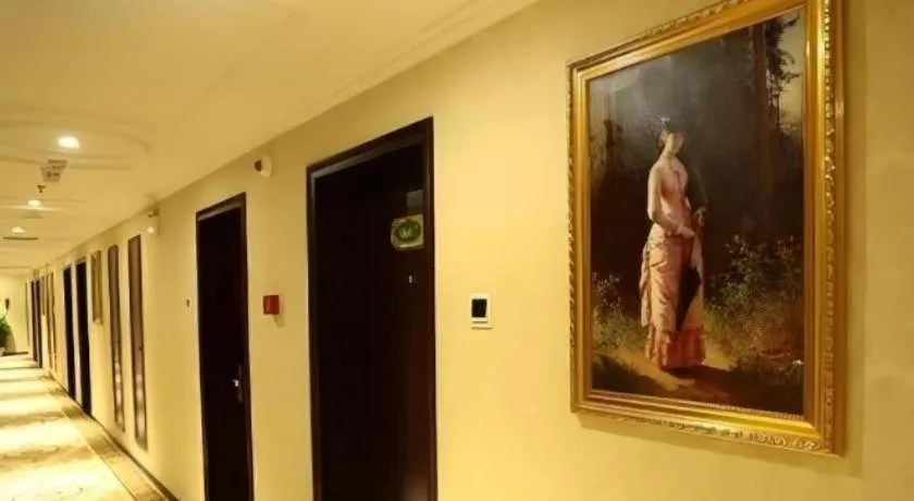 Vienna Hotel Yangzhou Yangzhou Slender West Lake Wenchangge