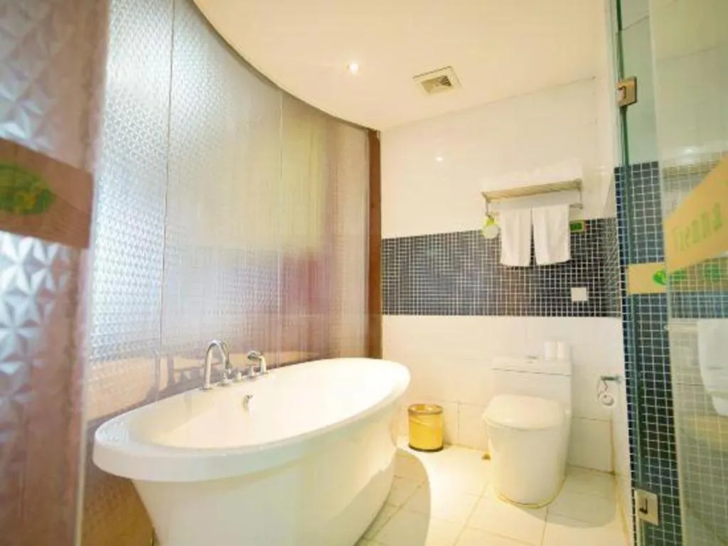 Vienna Hotel Yangzhou Yangzhou Slender West Lake Wenchangge