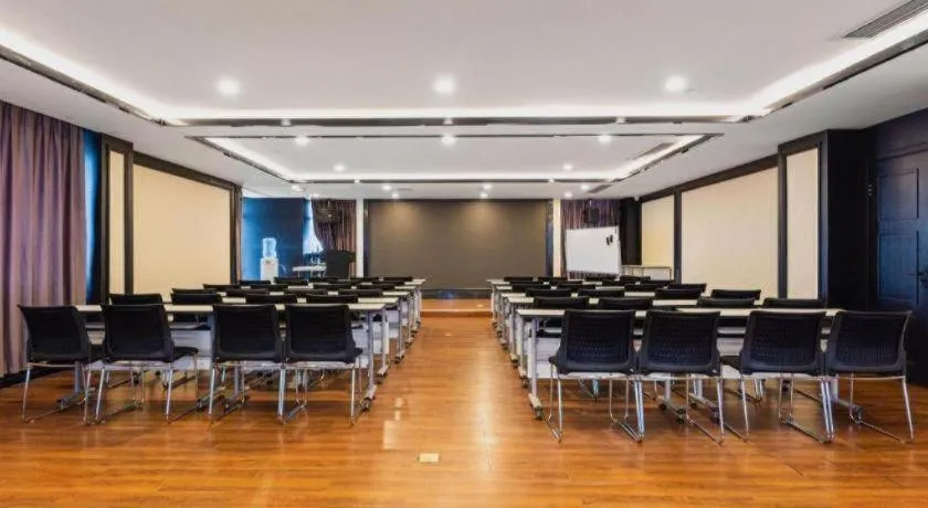 Lavande Hotel Nanchang Ai Xi Hu Subway East Station Branch