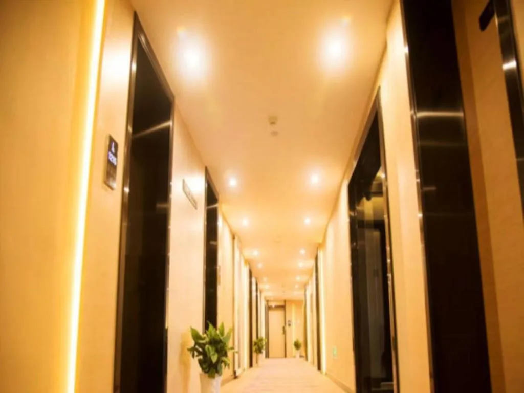 Lavande Hotel Nanchang Ai Xi Hu Subway East Station Branch