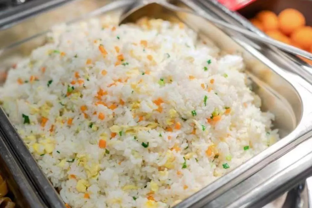 Home Inn Plus Shanghai Zhangjiang Guanglan Road Metro Station