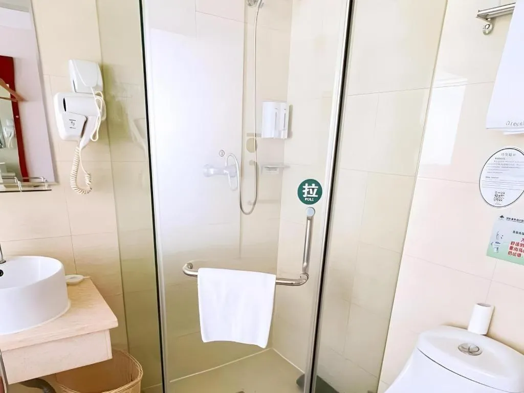 GreenTree Inn Tianjin JinNan ShuangLin Metro Station Express Hotel