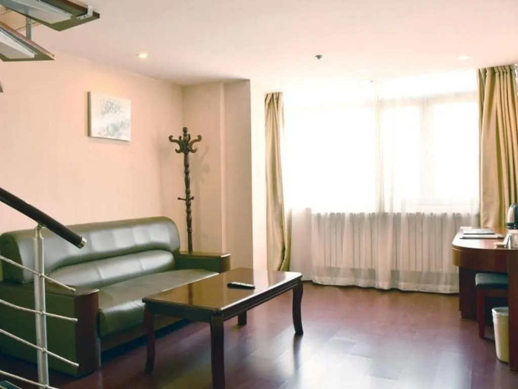 GreenTree Inn Tianjin JinNan ShuangLin Metro Station Express Hotel