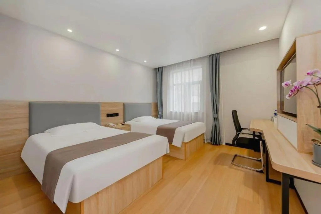 Bed in GreenTree Inn Nanjing Confucius Temple Sanshan Street Subway Station Express Hotel