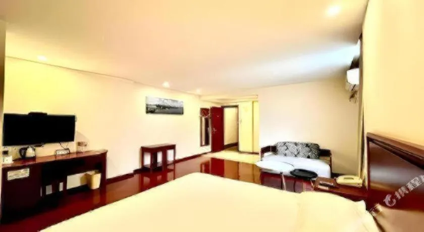 Bed in GreenTree Inn Nanjing Confucius Temple Sanshan Street Subway Station Express Hotel