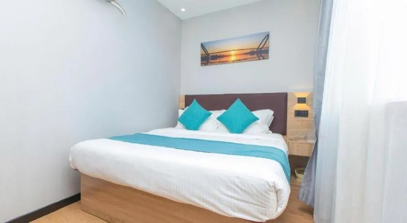 Bed in GreenTree Inn Nanjing Confucius Temple Sanshan Street Subway Station Express Hotel