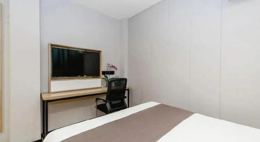 Bed in GreenTree Inn Nanjing Confucius Temple Sanshan Street Subway Station Express Hotel
