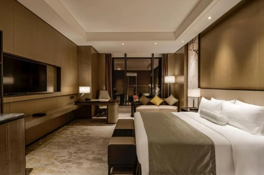 Bed in Golden Eagle Summit Hotel Kunshan