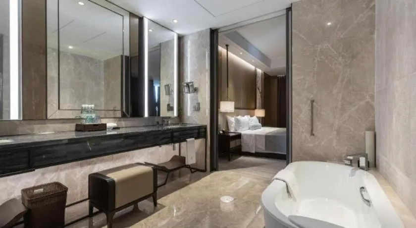 Golden Eagle Summit Hotel Kunshan