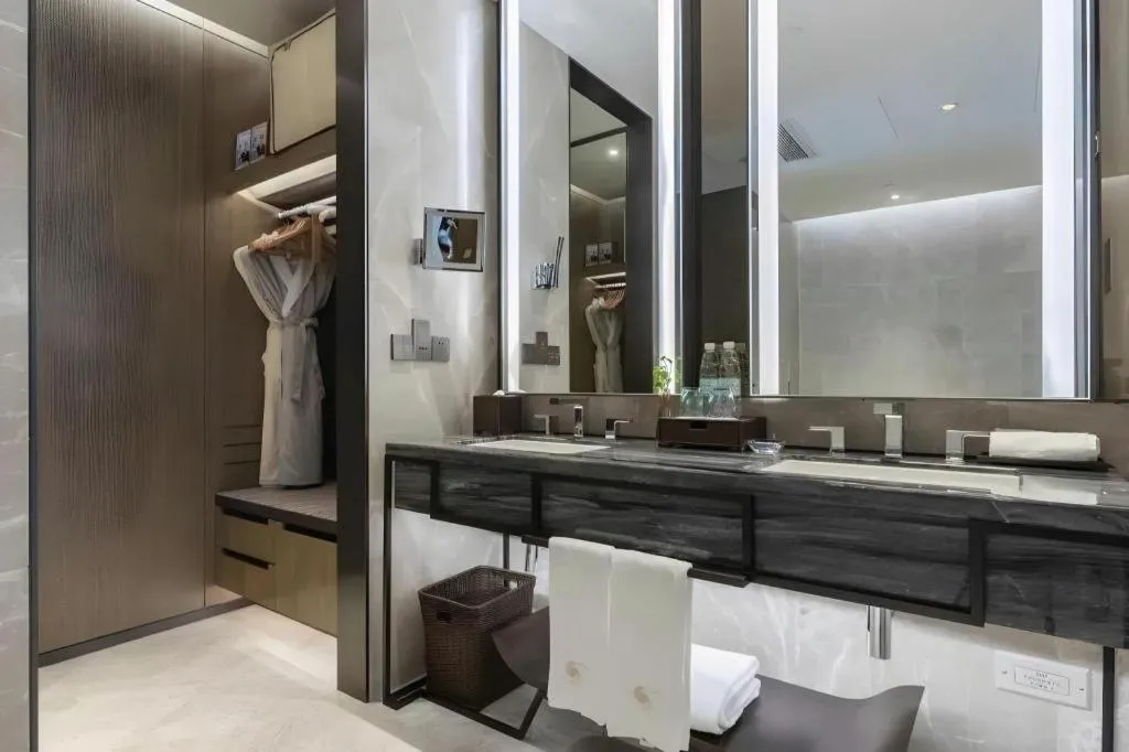 Golden Eagle Summit Hotel Kunshan