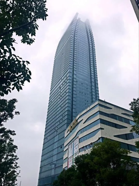 Golden Eagle Summit Hotel Kunshan