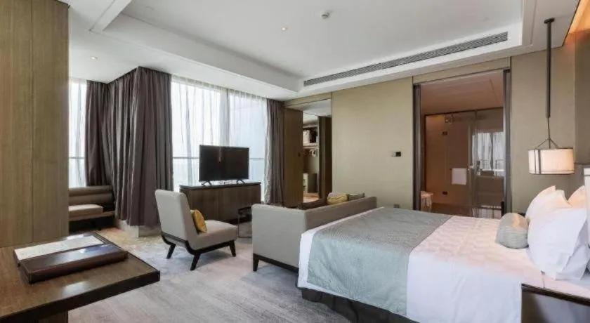 Bed in Golden Eagle Summit Hotel Kunshan