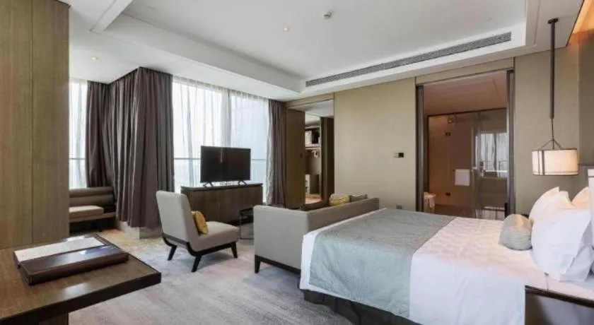 Bed in Golden Eagle Summit Hotel Kunshan