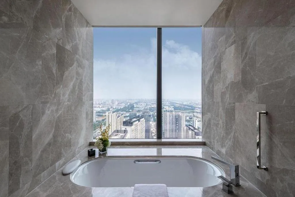 Golden Eagle Summit Hotel Kunshan