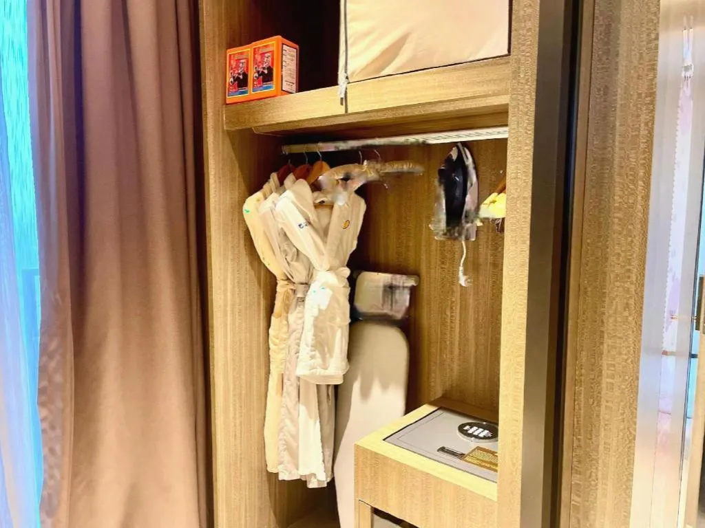 Golden Eagle Summit Hotel Kunshan