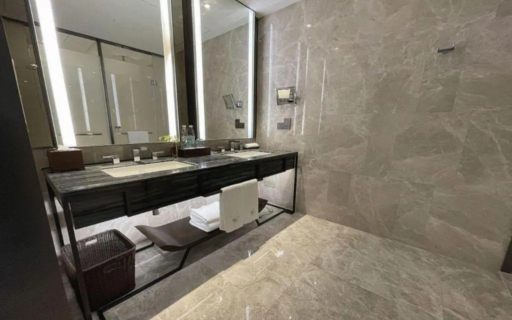 Golden Eagle Summit Hotel Kunshan