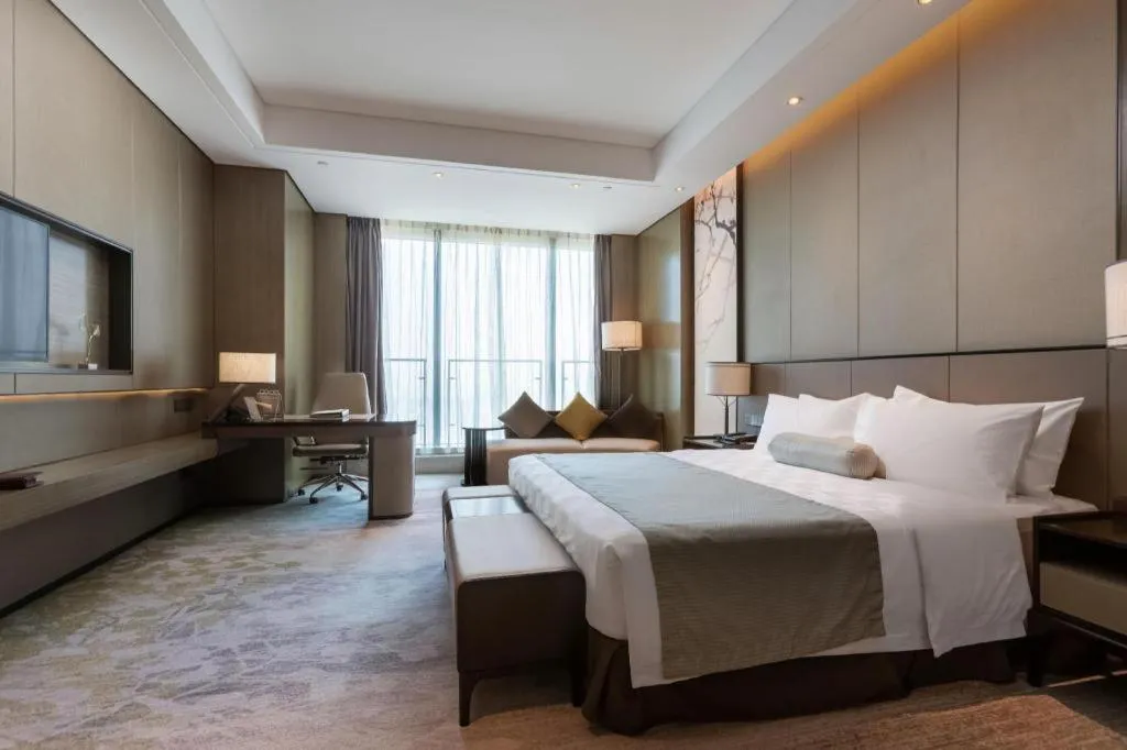 Bed in Golden Eagle Summit Hotel Kunshan