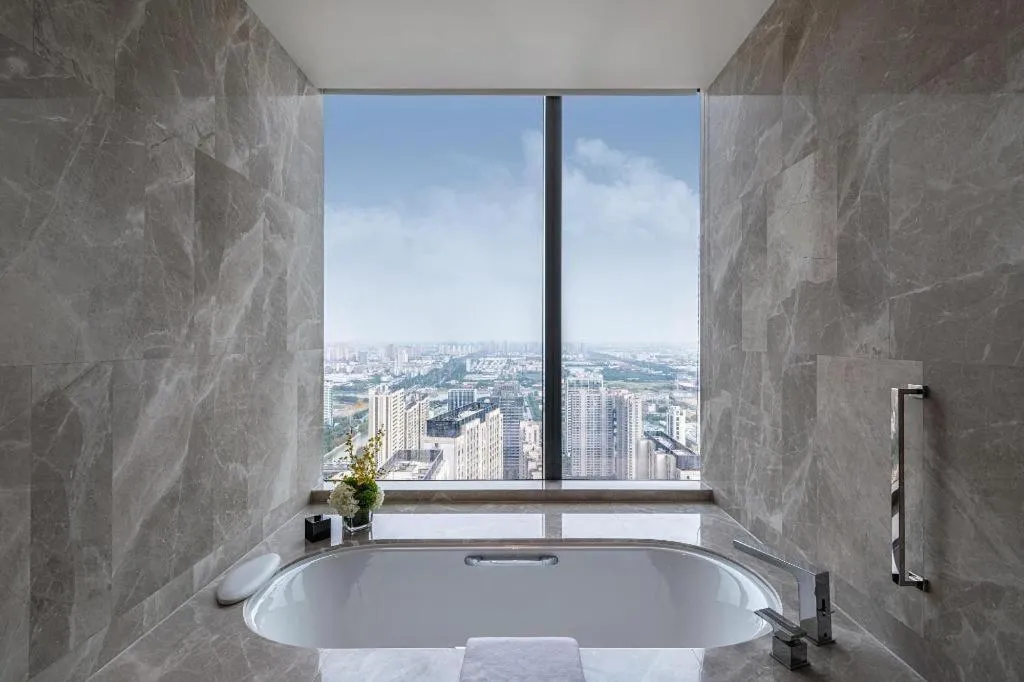 Golden Eagle Summit Hotel Kunshan