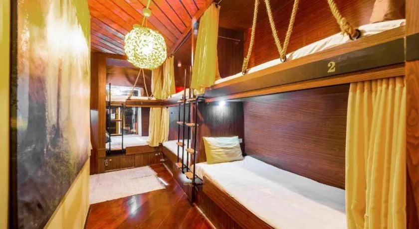 Bed in OYO 895 The Onion Hostel