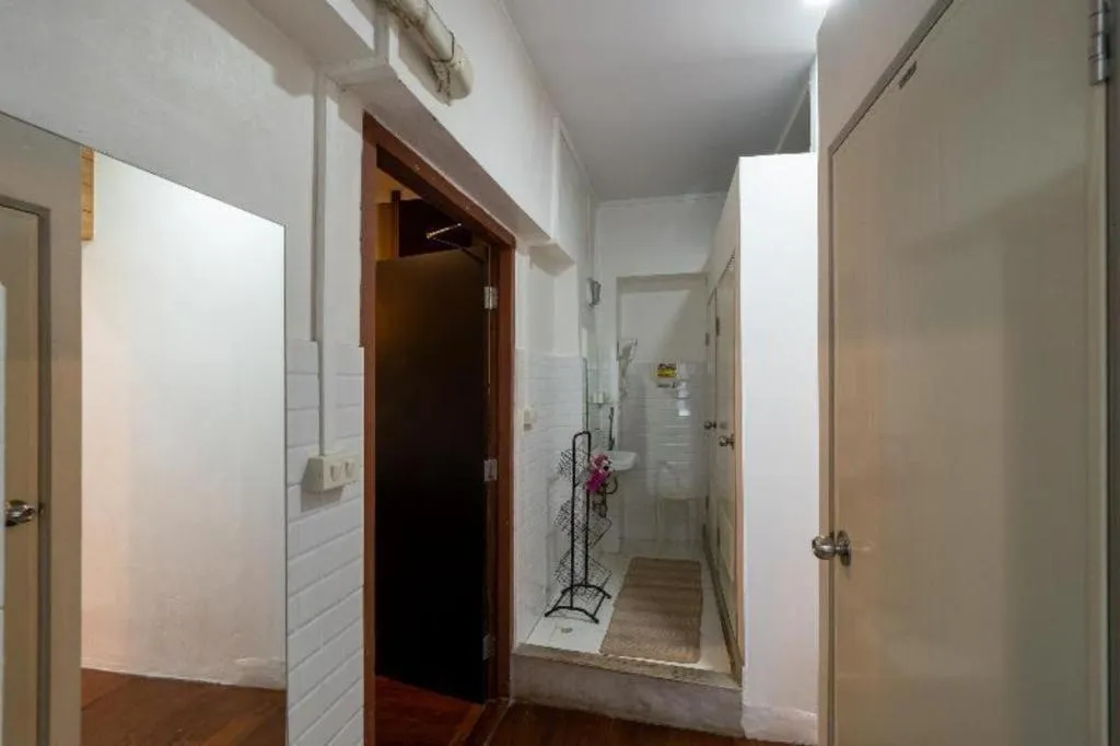 OYO 895 The Onion Hostel