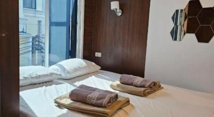 Bed in OYO 895 The Onion Hostel