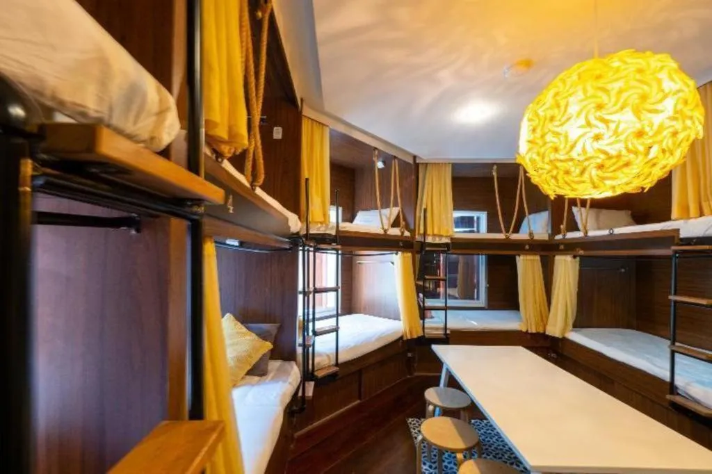 Bed in OYO 895 The Onion Hostel