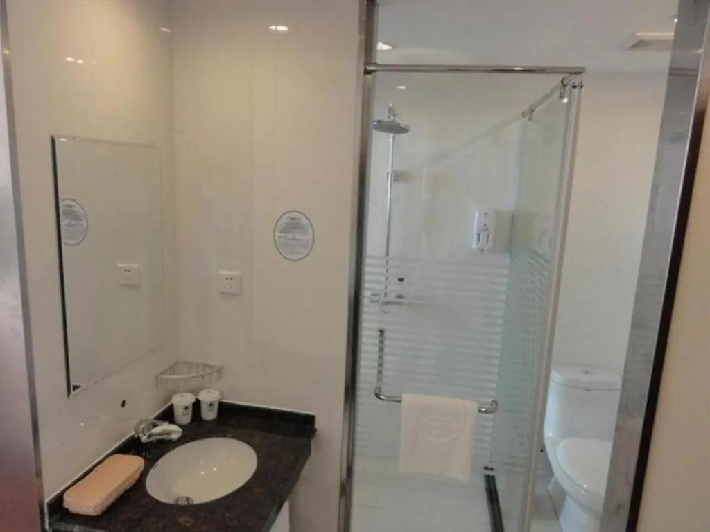 GreenTree Inn Hefei Huangshan Road Business Hotel