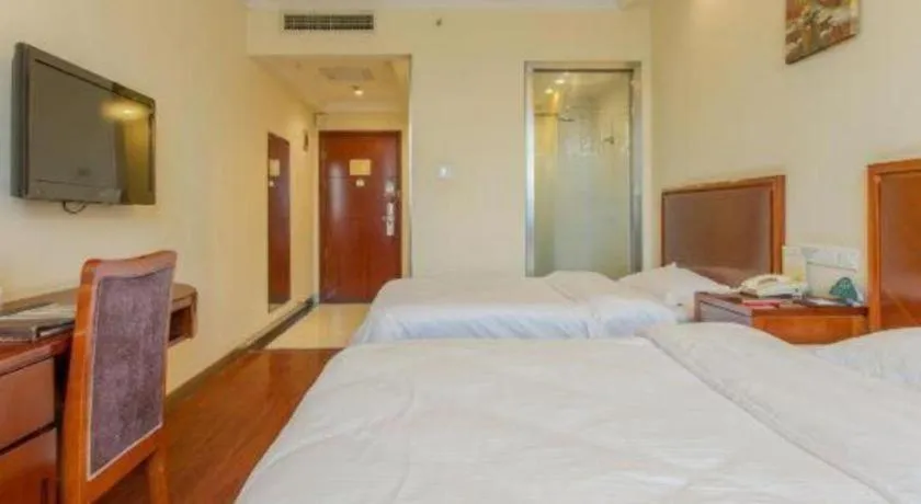Bed in GreenTree Inn Hefei Huangshan Road Business Hotel