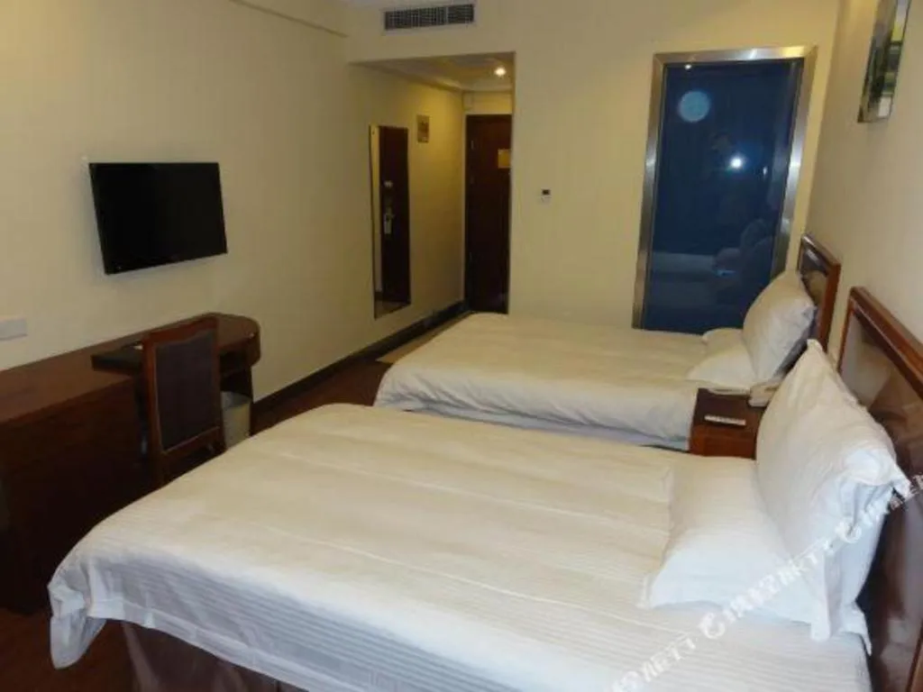 Bed in GreenTree Inn Hefei Huangshan Road Business Hotel