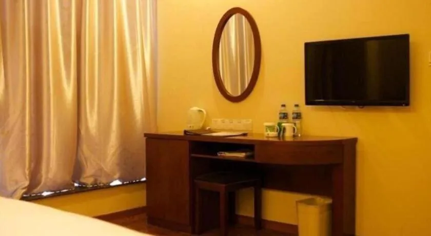 GreenTree Inn Hefei Huangshan Road Business Hotel