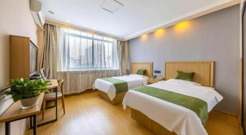 Bed in GreenTree Inn Lanzhou Gongjiawan Yangjiaqiao Express Hotel