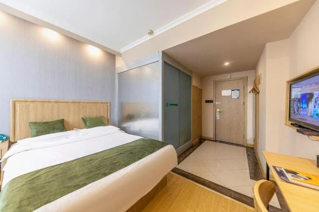 Bed in GreenTree Inn Lanzhou Gongjiawan Yangjiaqiao Express Hotel