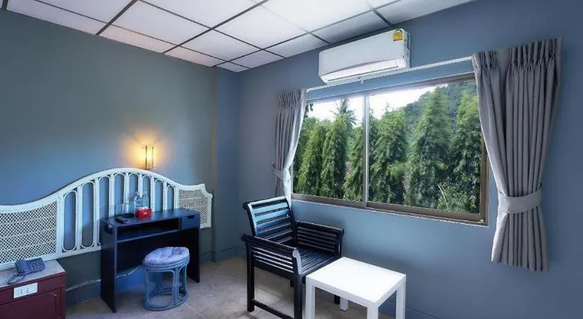 Bed in Nora Bukit Hotel