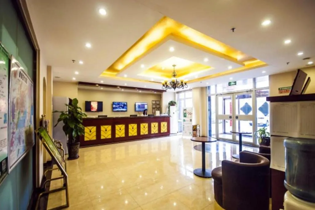 GreenTree Inn Qinhuangdao Peace Avenue Express Hotel