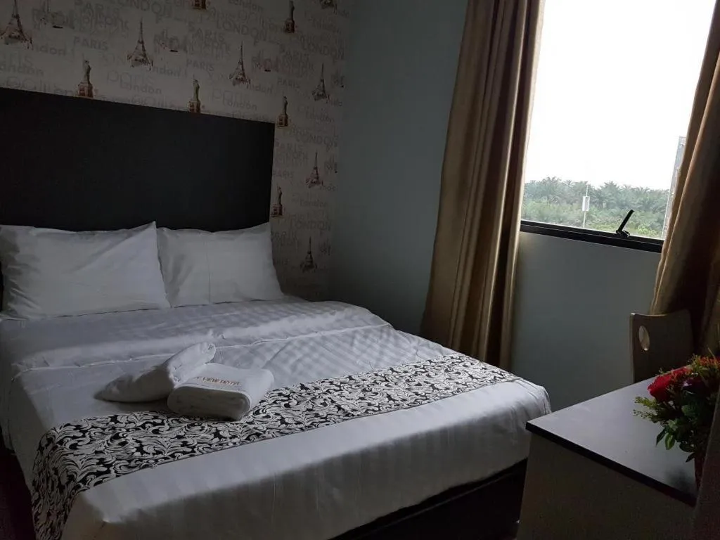 Bed in City View Hotel At KLIA & KLIA2