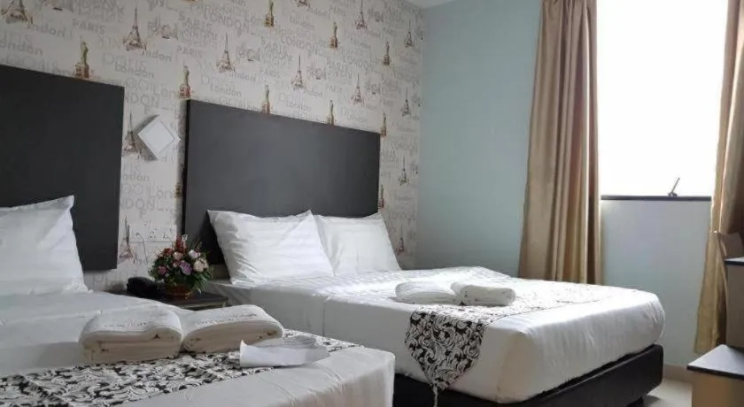 Bed in City View Hotel At KLIA & KLIA2