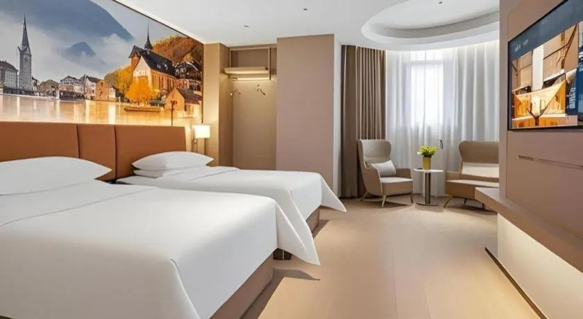 Bed in Vienna Classic Hotel Suzhou Likou Furniture Market Metro Station