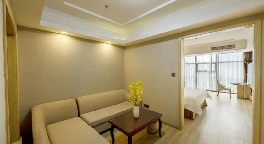 Vienna Hotel Jiangsu Danyang Railway Station