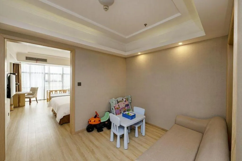 Vienna Hotel Jiangsu Danyang Railway Station