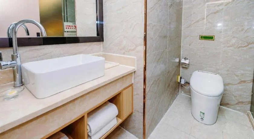 Vienna Hotel Yangzhou Outlets Plaza He Garden