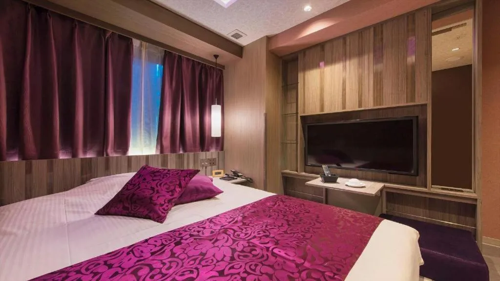 Bed in Hotel Ann Tsukiji